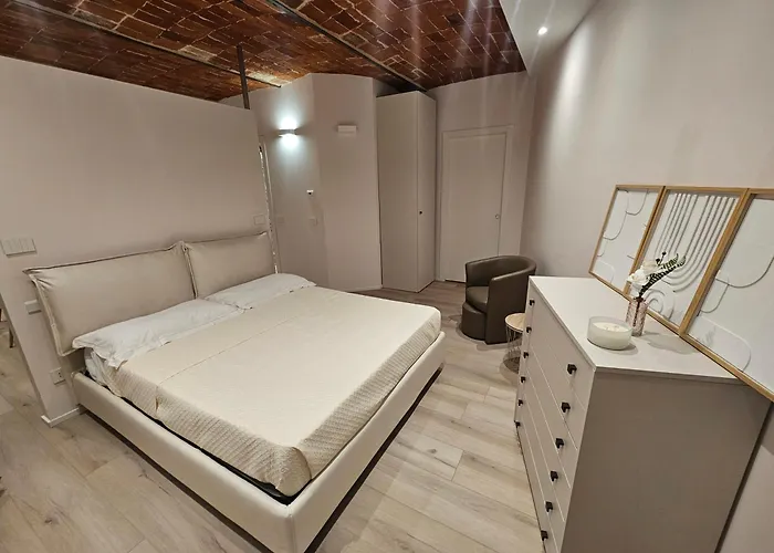 Casa Einaudi Alba (Piedmont)